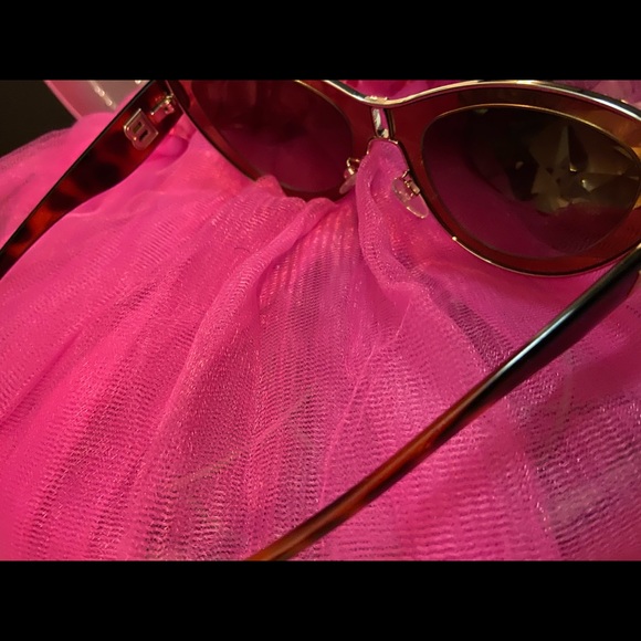 Sunglasses 😎 - Picture 5 of 7